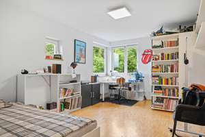 Ihr Zuhause! Tolles Haus, ELW, schöner Garten... – Die vollständige Adresse der Immobilie erhältst du vom Anbieter., 93053 Oberisling-Graß, Regensburg – Vorschaubild 17