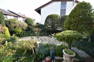 *Solides Reihenhaus mit Garage und viel Platz**Individueller Grundriss** – Böblingen (Kreis) – Vorschaubild 2