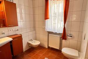 Großes Einfamilienhaus - Baujahr 2006 - mit 1.916 m² Grundstück, Doppelgarage & Homeoffice-Potenzial – Krottenseer Hauptstraße 14, 91284 Neuhaus an der Pegnitz – Vorschaubild 41