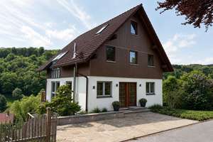 Schönes Einfamilienhaus im Odenwald mit Panoramablick und Garten, grundsaniert, Grundstück 527m2 – Die vollständige Adresse der Immobilie erhältst du vom Anbieter., 64760 Beerfelden – Vorschaubild 6