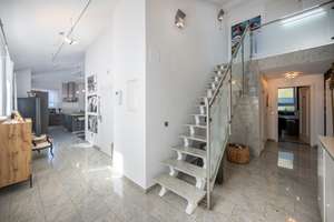 Architektur trifft Luxus: Außergewöhnliche 4 Zi. Penthouse Maisonette in KA-Durlach – Die vollständige Adresse der Immobilie erhältst du vom Anbieter., 76227 Durlach, Karlsruhe – Vorschaubild 8
