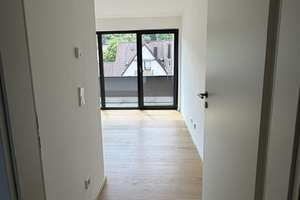 Luxuriöse 3 Zimmerwohnung von Privat!! – Die vollständige Adresse der Immobilie erhältst du vom Anbieter., 70327 Wangen, Stuttgart – Vorschaubild 13
