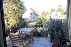 Lichtdurchflutete  Wohnung mit Balkon im 1. OG in schöner Stadtvilla mit attraktiver 4,6% Rendite – Floningweg 16, 12107 Mariendorf, Berlin – Vorschaubild 3