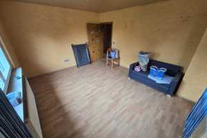 Geräumiges, preiswertes 9-Raum-Einfamilienhaus in zentraler, grüner Lage – Aschaffenburg (Kreis) – Vorschaubild 4