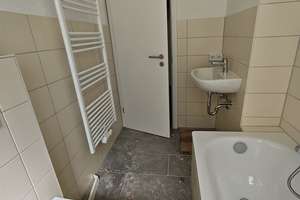 *Neusanierte und großzügige 2-Zimmer mit Laminat und Wannenbad in schöner Lage* – Hans-Sachs-Straße 35, 9126 Lutherviertel, Chemnitz – Vorschaubild 8