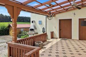 Traumhaftes Familienhaus mit Pool und großem Garten – Willkommen zu Hause – Die vollständige Adresse der Immobilie erhältst du vom Anbieter., 84326 Falkenberg – Vorschaubild 10