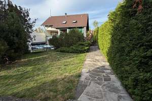 Großzügige 3-Zimmer-Wohnung mit zwei Balkonen, Gartenanteil und Garage in Würzburg-Oberdürrbach – 97080 Dürrbachtal, Würzburg – Vorschaubild 7