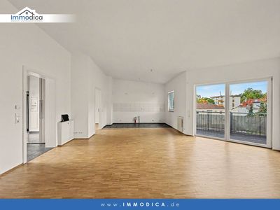 Oben angekommen – besondere 2-Zimmer-Wohnung in Frankenthal