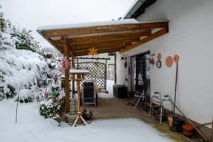 Gepflegtes Einfamilienhaus mit Kamin, Sauna & Garten in Suhl-Neundorf – Die vollständige Adresse der Immobilie erhältst du vom Anbieter., 98527 Neundorf, Suhl – Vorschaubild 9