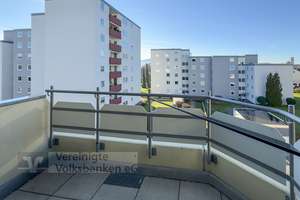 3-Zimmerwohnung mit Balkon und Tiefgaragenplatz in Reutlingen / Storlach – Die vollständige Adresse der Immobilie erhältst du vom Anbieter., 72760 Reutlingen-Mitte, Reutlingen – Vorschaubild 12