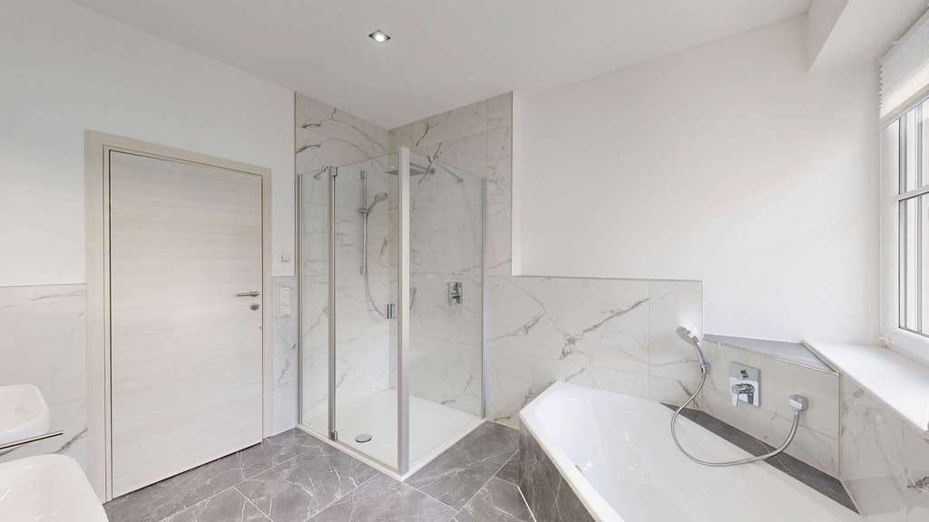 Immobilie in Büchlberg - Moderne 4-Zimmer DG-Wohnung in Saderreut bei Büchlberg - Bild 2