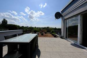 „Kleines Penthouse“ mit großer Dachterrasse, kleinem Dachgarten und Weitblick – Die vollständige Adresse der Immobilie erhältst du vom Anbieter., 42655 Solingen-Mitte, Solingen – Vorschaubild 3