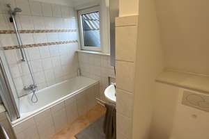 Großes Haus mit viel Platz für zwei Familien  – Die vollständige Adresse der Immobilie erhältst du vom Anbieter., 33813 Oerlinghausen – Vorschaubild 6