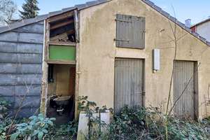 Handwerker aufgepasst: Finale Sanierung für Mehrfamilienhaus in guter Lage von Essen-Dellwig – Die vollständige Adresse der Immobilie erhältst du vom Anbieter., 45357 Dellwig, Essen – Vorschaubild 6