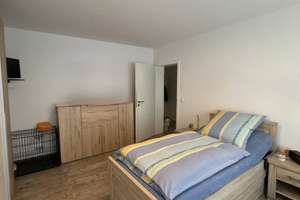 ZWEIFAMILIENHAUS MIT GARTEN, ZWEI GARAGEN UND VIELSEITIGEN NUTZUNGSMÖGLICHKEITEN – Kiekenberg 5a, 45359 Bedingrade, Essen – Vorschaubild 14