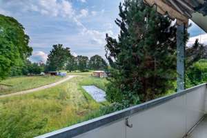 4 Zimmer mit großem Südbalkon und Blick ins Grüne, Bogenhausen – Die vollständige Adresse der Immobilie erhältst du vom Anbieter., 81927 Englschalking, München – Vorschaubild 23