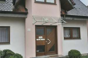 Charmantes Zweifamilien-Doppelhaus in Untergruppenbach-Vorhof – Die vollständige Adresse der Immobilie erhältst du vom Anbieter., 74199 Untergruppenbach – Vorschaubild 5