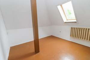 Charmante Villa mit großem Garten, Dachterrasse & Saunahaus – Wohnen mit Charakter in Calbe – Die vollständige Adresse der Immobilie erhältst du vom Anbieter., 39240 Calbe (Saale) – Vorschaubild 13