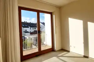 6 Zimmer Reihenmittelhaus in bevorzugter Wiesbadener Lage – Wiesbaden – Vorschaubild 12