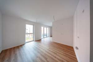 Neubauwohnung im Erstbezug mit Fußbodenheizung und Balkon / WBS 140 mit besonderen Wohnbedarf – Rotfederstraße 60, 13599 Haselhorst, Berlin – Vorschaubild 4