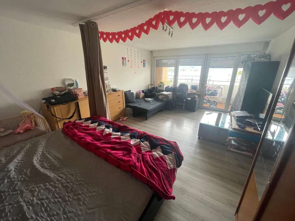Immobilie in Stuttgart - 1-Zimmer-Apartment mit Balkon und PKW-Stellplatz - Bild 2