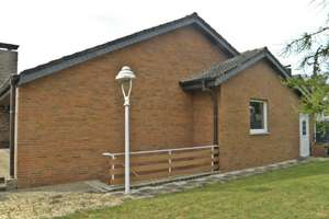 Freistehender Bungalow in Euskirchen – Die vollständige Adresse der Immobilie erhältst du vom Anbieter., 53879 Euskirchen – Vorschaubild 2