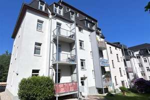 DG Maisonette 3-Zimmer mit EBK, Laminat und Wannenbad in guter Lage