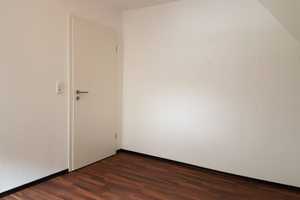 Neuwertige  3-Zimmer-Dachgeschosswohnung  in Siegen-Zentrum  – Hambergstr. 56, 57074 Siegen-Wittgenstein (Kreis) – Vorschaubild 9