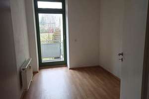 Günstige 3-Zimmer mit Laminat, Wannenbad, Balkon in Bestlage nähe Küchwald! – Ludwigstraße 39, 9113 Schloßchemnitz, Chemnitz – Vorschaubild 8