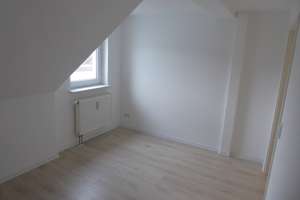 Schnell zugreifen! - 2,5-Raum-DG mit schönem Balkon in toller Lage – Mühlgasse 1, 9116 Schönau, Chemnitz – Vorschaubild 13