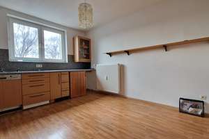 Dreifamilienhaus mit 108 m², 56 m² und 57 m² Wohnfläche mit charmantem Innenhof. – Die vollständige Adresse der Immobilie erhältst du vom Anbieter., 46145 Sterkrade-Mitte, Oberhausen – Vorschaubild 5