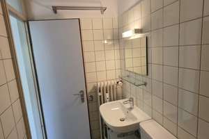 Kleine ruhige 1-ZW mit Küchenecke im Frauenland Nähe Hubland Uni! – Händelstraße 27, 97074 Frauenland, Würzburg – Vorschaubild 5