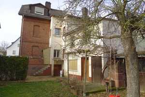 Geräumiges Zweifamilienhaus mit Garten. Anbau möglich. Zentral gelegen in Wetzlar. – Lahn-Dill-Kreis – Vorschaubild 4