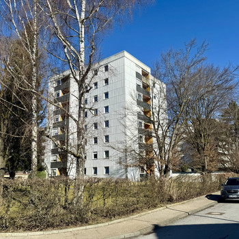 Pfuhl - 3-Zimmerwohnung mit Garage!