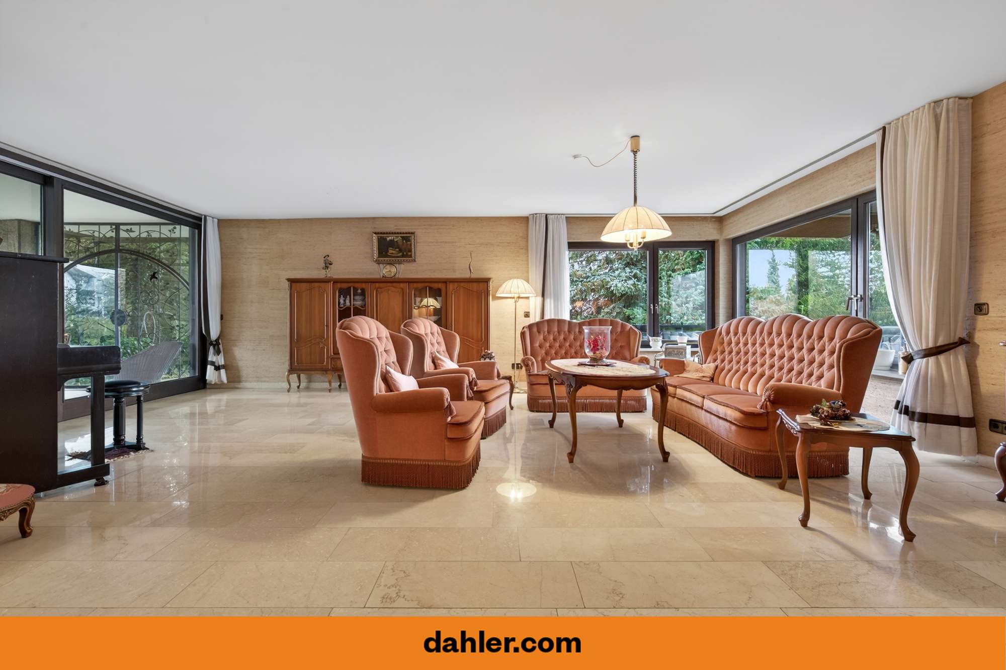 Substanzstarkes Wohnhaus mit flexibler Nutzung und Einliegerwohnung in Keltern-Dietlingen, Enzkreis – Bild 1