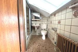 Stilvolles Wohnen am malerischen Weinberg: Mit Pool und großzügiger Garage – Die vollständige Adresse der Immobilie erhältst du vom Anbieter., 71384 Weinstadt – Vorschaubild 13