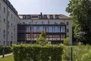 STUDIO am WASSER - BLICK ins GRÜNE - MITTEN in der STADT - EINZIGARTIGE ATMOSPHÄRE im DENKMAL! – Am Neudeck 12, 81541 München – Vorschaubild 24