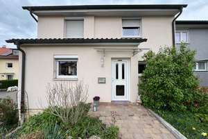 Modernes Reiheneckhaus mit Garten und Sonnenterrasse am Eselsberg