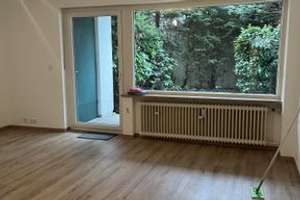 1 Zimmer Wohnung mit idyllischem Garten