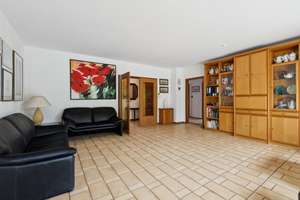 Sofort bezugsfrei in Wittenau: luxuriös ausgestattete DHH mit 5 Zimmern, 160qm Wfl., ausgebautes DG – Engelroder Weg 2A, 13435 Wittenau, Berlin – Vorschaubild 11