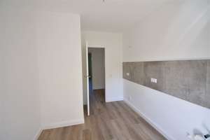 Ideal geschnittene 3-Zimmer-Wohnung mit 2 Balkonen  – Paul-Bonatz-Str. 29, 40595 Garath, Düsseldorf – Vorschaubild 8