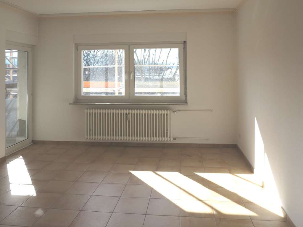 Immobilie in Denzlingen - Lebensqualität in Denzlingen: 
3-Zi.-Wohnung Nähe Stadtpark und Schwimmbad - Bild 1