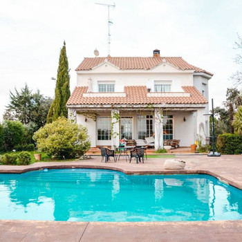 Willkommen in der Siedlung Cotorredondo, Einfahrt über Arroyomolinos, in Batres, Madrid!