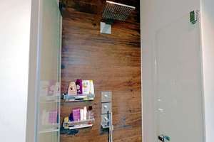 neuwertige, luxuriös ausgestattete Maisonette Wohnung in Augsburg Göggingen – Die vollständige Adresse der Immobilie erhältst du vom Anbieter., 86199 Göggingen-Süd, Augsburg – Vorschaubild 20
