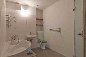 Vermietete 2,5 Zimmer-Wohnung in Friedrichshain nahe Treptower Park - * VEREINB. ABLÖSE MÖGLICH * – Berlin – Vorschaubild 6