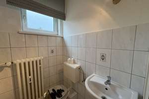 Aktraktives Zweifamilienhaus mit großem Baugrundstück in Bochum-Höntrop – Die vollständige Adresse der Immobilie erhältst du vom Anbieter., 44869 Höntrop, Bochum – Vorschaubild 14