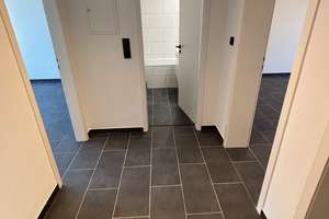 Helle 2 Zimmer Wohnung 62qm, Küche, Balkon und Keller, möbliert  – Friedenstraße 9, 40667 Meerbusch – Vorschaubild 6