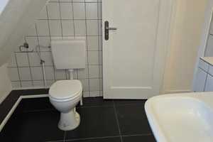 Frisch renoviert - 2 Zimmer im 2 OG – Gerhardstr. 8, 27576 Bremerhaven – Vorschaubild 4