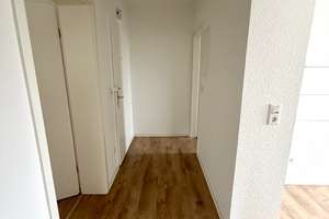 Frisch renovierte 2-Zimmer-Wohnung mit Grünblick in Wuppertal Elberfeld | Zentral – Ravensberger Str. 115, 42117 Elberfeld, Wuppertal – Vorschaubild 7