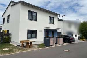 Tolles Familienhaus in Erfurt – Die vollständige Adresse der Immobilie erhältst du vom Anbieter., 99097 Melchendorf, Erfurt – Vorschaubild 1